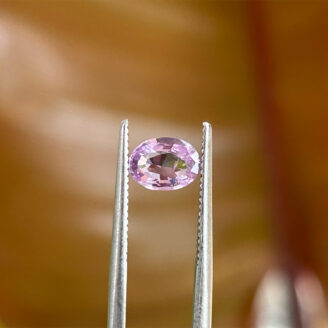 Natural 0.77 ct pink sapphire oval cut gemstone Untreated pink sapphire I clarity Loose Ceylon pink sapphire 0.77 carat gem Oval cut pink sapphire for jewelry Natural pink sapphire Sri Lanka origin